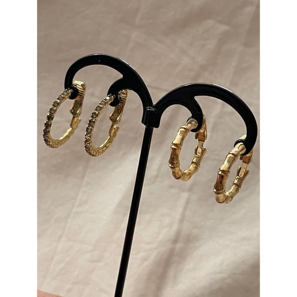 Vintage Gold Tone Rhinestone Lined & Gold Tone Ribbed Sectioned Clip-on Earrings - Picture 5 of 12